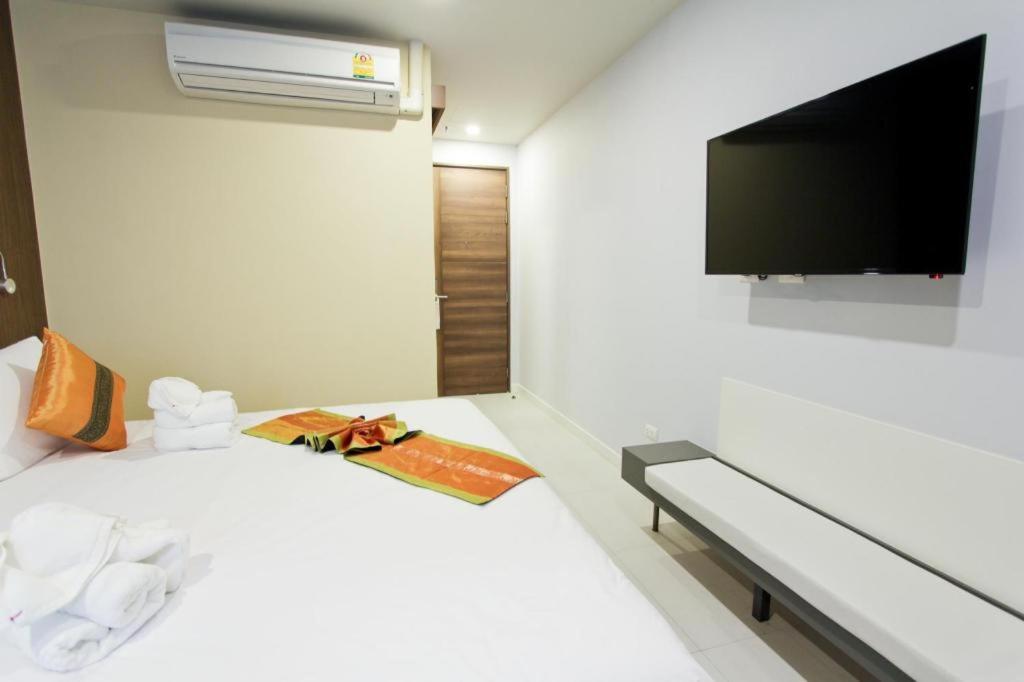 Elegancy Sansabai Hotel Patong Eksteriør bilde